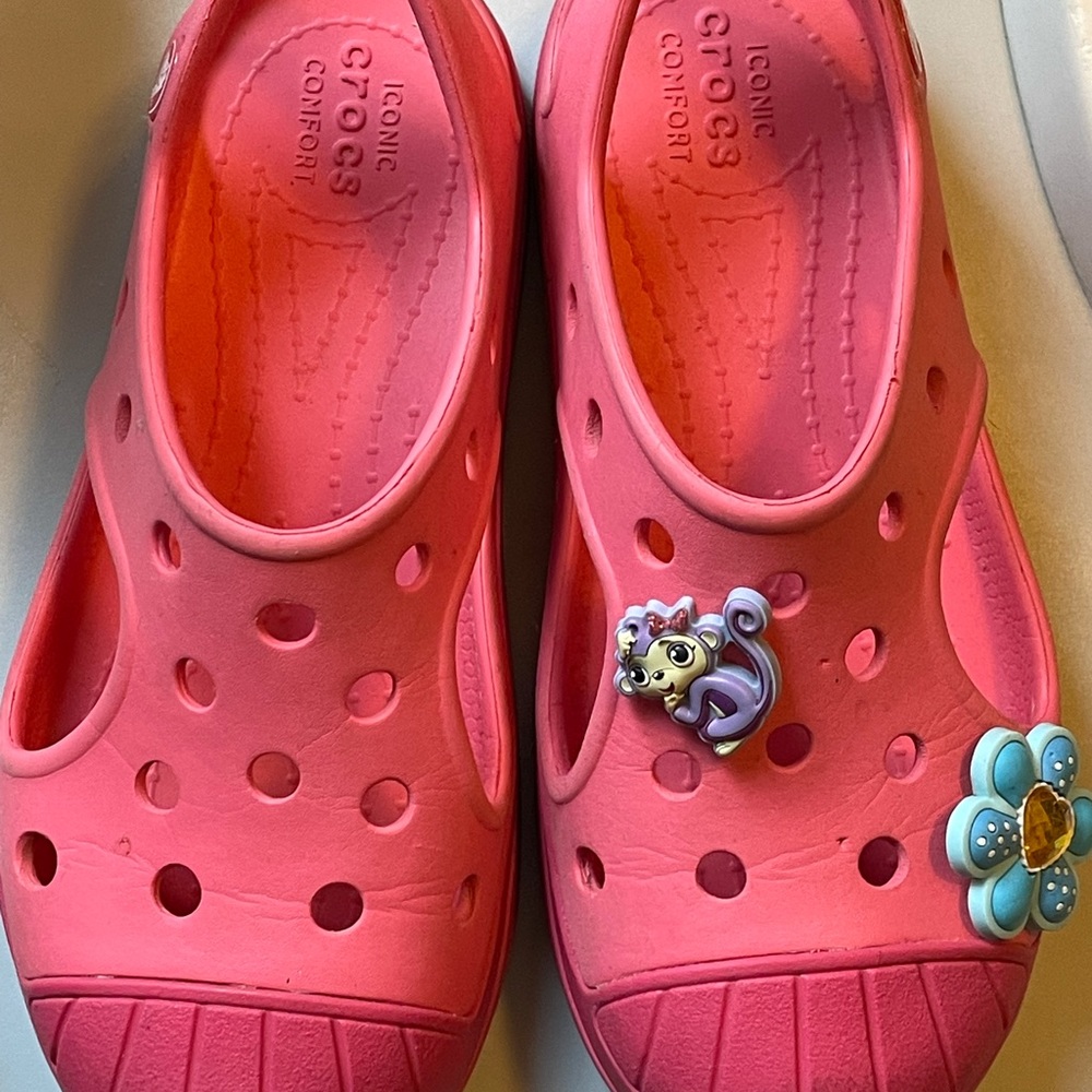 Crocs